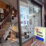 貴重なオルタナティブスペース「Cafe FLYINGTEAPOT」